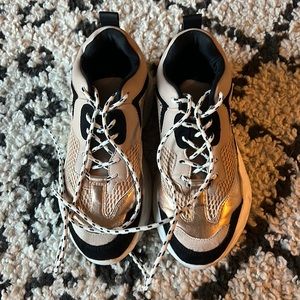 Steve Madden chunky tennis shoes